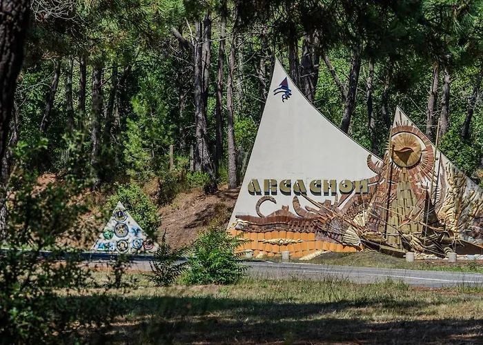 2 Chambres, Neuf, Au Coeur Du Moulleau, *